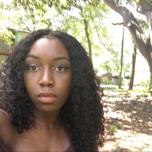 Meet your Posher, Kierra